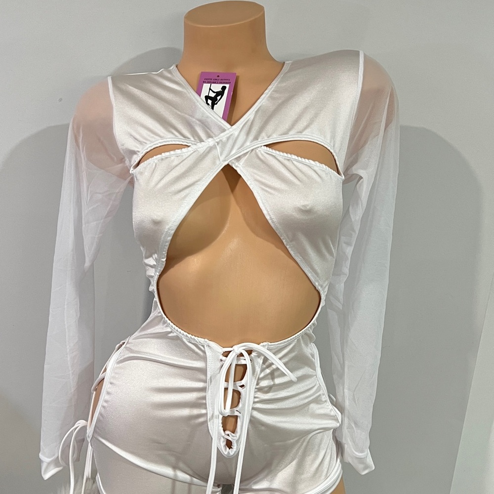 Chic White Cut-Out Chemise